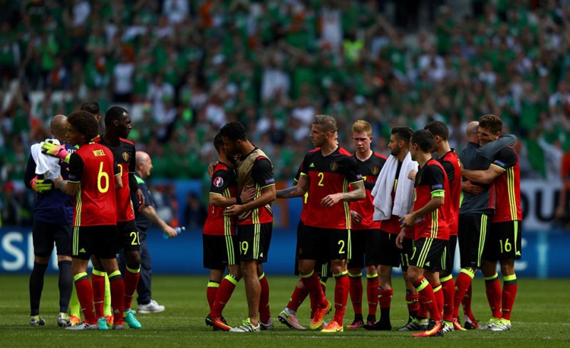 Την έκανε μία... χαψιά! (video)