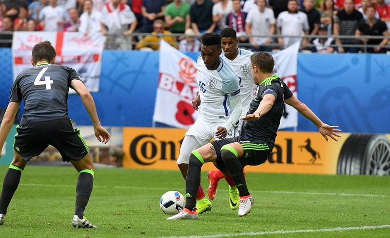 Come on England! (video)