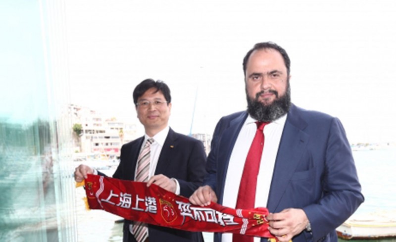 Από τον... Πειραιά, σε ένα μυθικό deal!