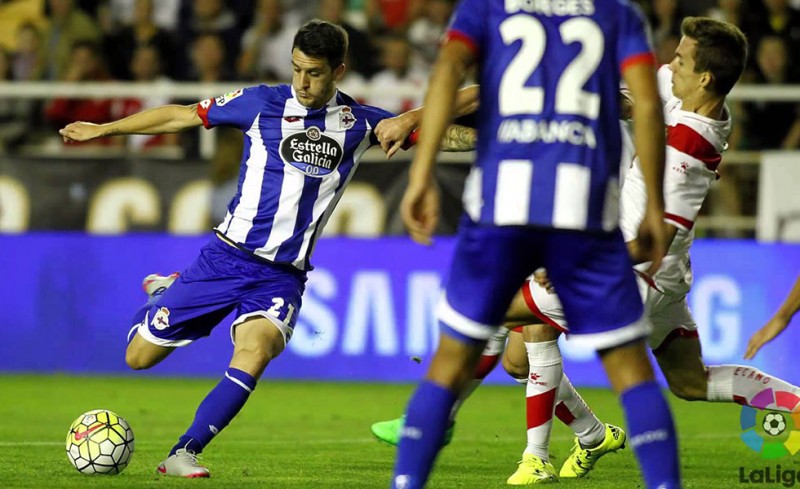 Στη... γωνία για Λουίς Αλμπέρτο