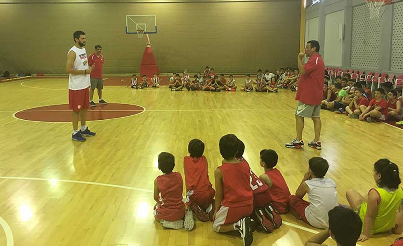 O Κώστας Παπανικολάου στο summer camp 2016