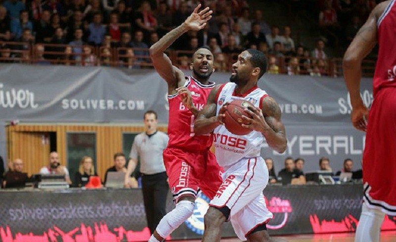 Προς Νταρουσάφακα ο Γουαναμέικερ