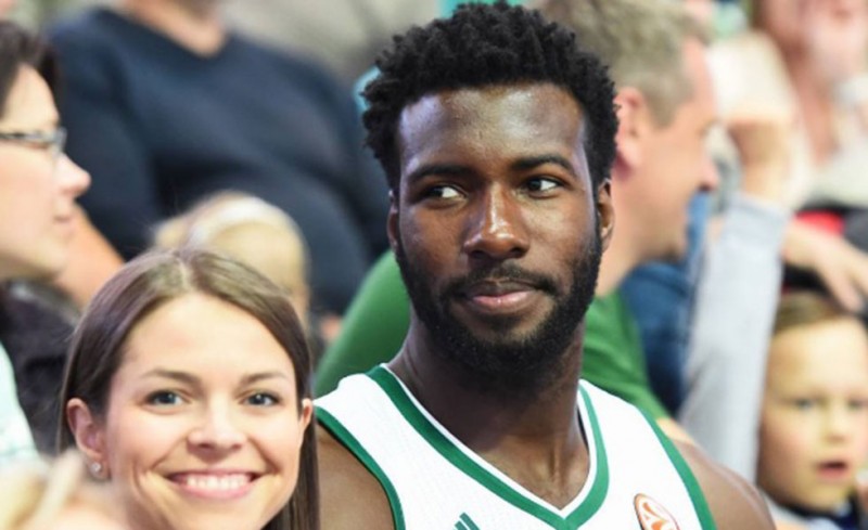 Με φανέλα Ζαλγκίρις ο Γιανγκ!