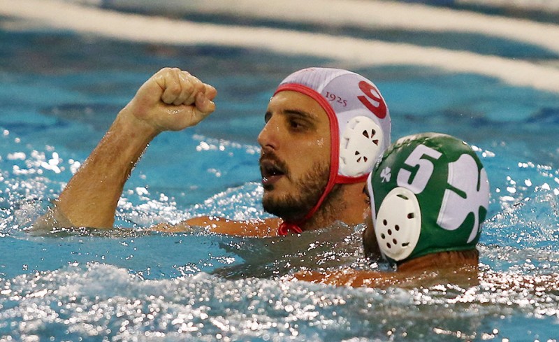 Βάλτε μπρατσάκια πρώτα και αφήστε τα αστεία!
