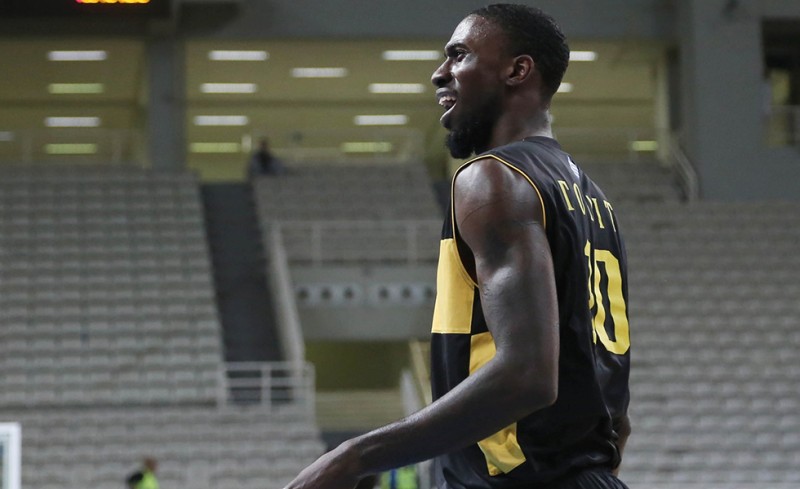 Έλαμψε ο Γουάιτ! (video)