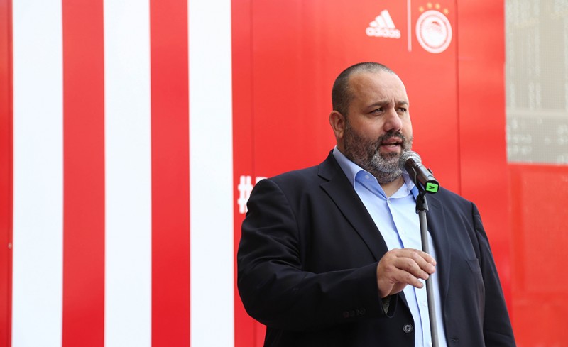 Τους έβαλε στη θέση τους!
