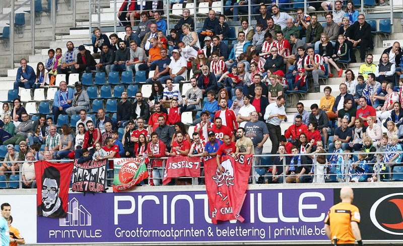 Ο κόσμος του Θρύλου ακολουθεί παντού!