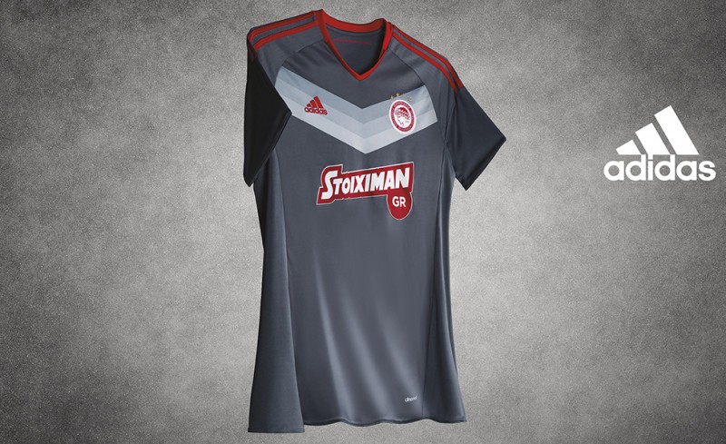 Τα... σπάει και η εκτός έδρας εμφάνιση του Θρύλου!