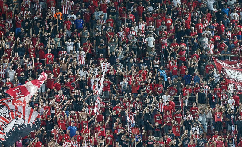 Την Πέμπτη όλοι γήπεδο!