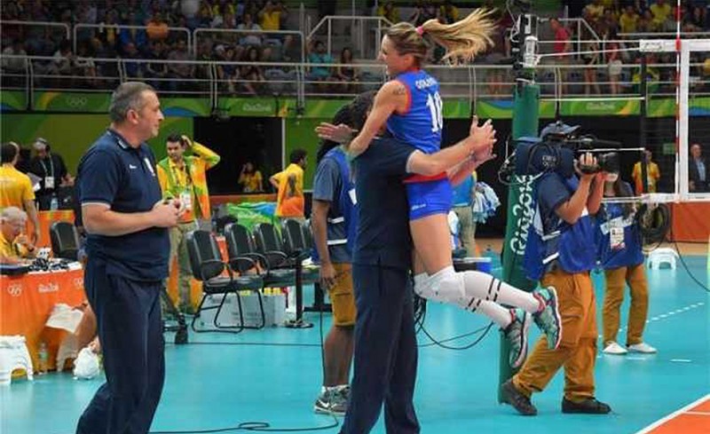 Στον ημιτελικό ο