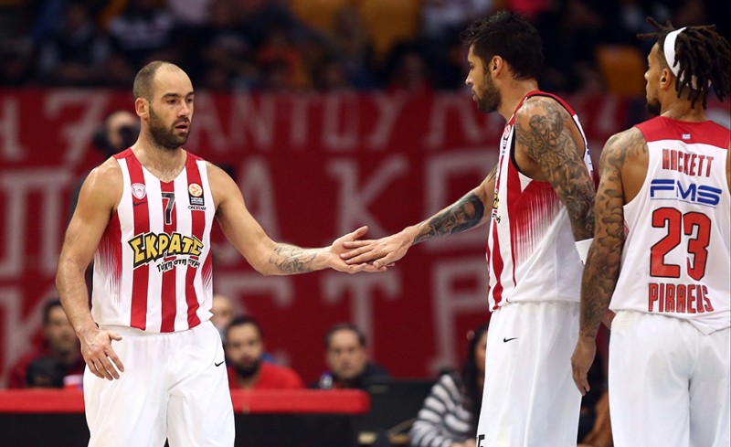 Με Κολοσσό ο Ολυμπιακός