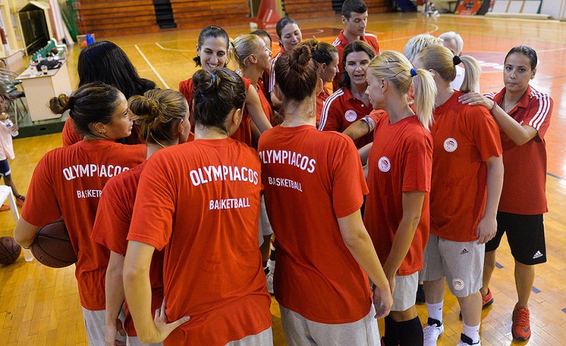 Το πρώτο φιλικό