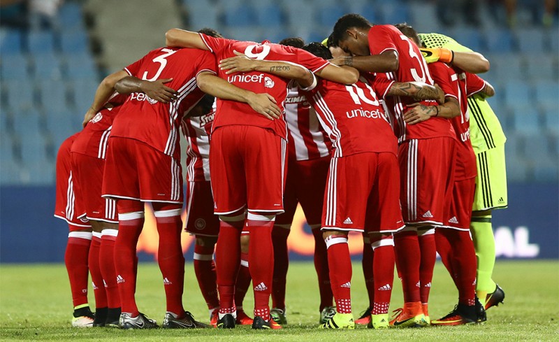 Δυνατά απ’ την αρχή