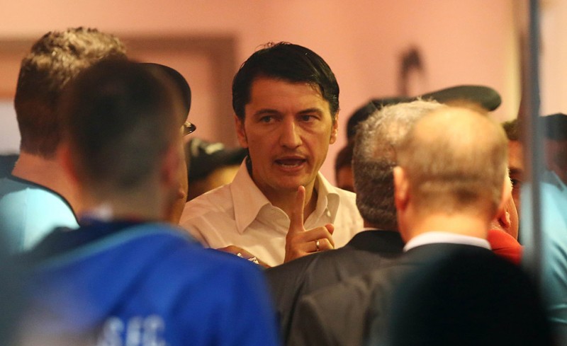 Το χυδαίο βρίσιμο του Ίβιτς!