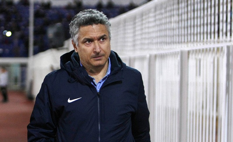 Όταν τα έλεγες, όμως, ήσουν... μάγκας, ε;