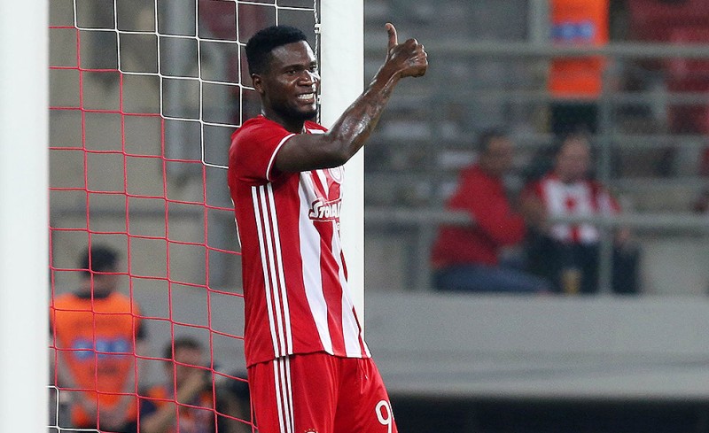 Η τούρτα γενεθλίων του Ιντέγε