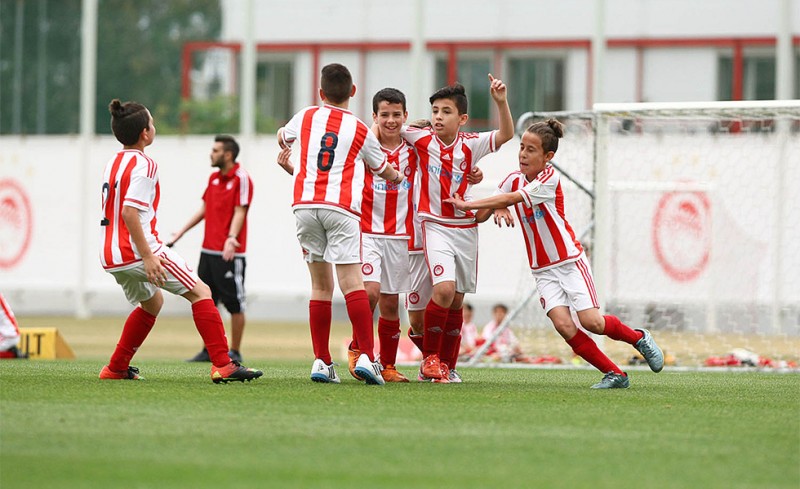 Αγιασμός στην Κεντρική Σχολή Ρέντη