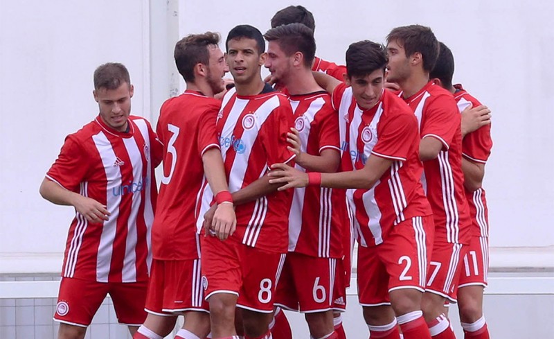 Την Κυριακή στις 12:00 για την κορυφή