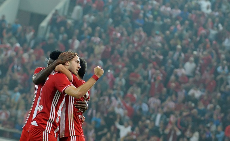 Εντάξει, για... αουτσάιντερ καλά τα πάμε!