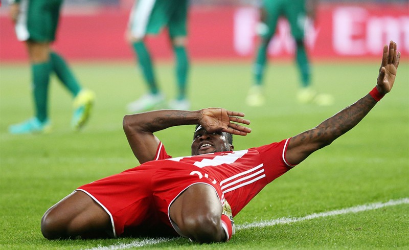 Το 3-0 μέσα από την εξέδρα! (videos)