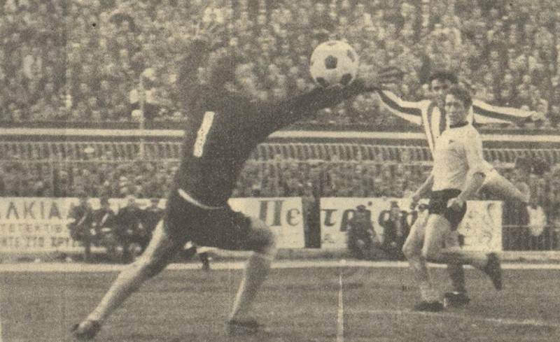 Ισοπέδωσε την ΑΕΚ! (video)