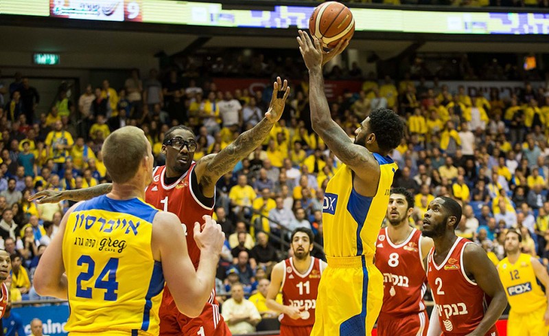 Νίκη στο φινάλε για Μακάμπι (video)