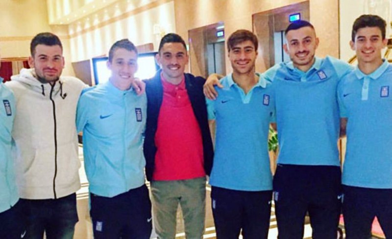 Όλοι μαζί οι μικροί του Ολυμπιακού!