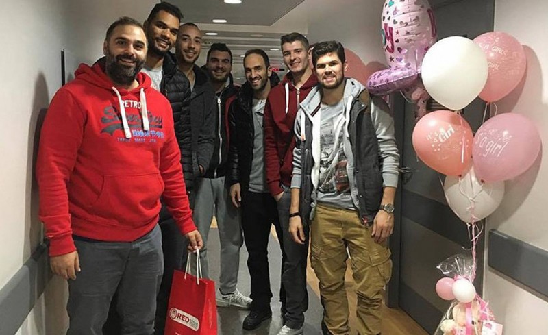 Πατέρας ο Λίμπερμαν Αγκάμεζ!