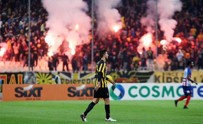 Ολόκληρος... Τέβες, λογικό να τον περιμένει τόσο!