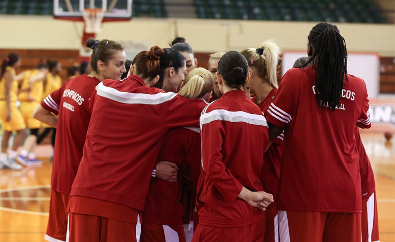 Δεν σταματάει πουθενά