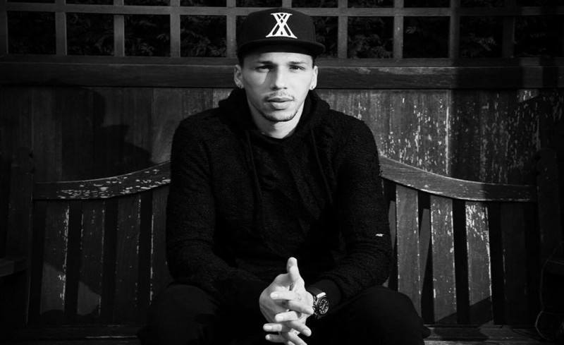 Σχεδιαστής ο Χολέμπας! (photos)