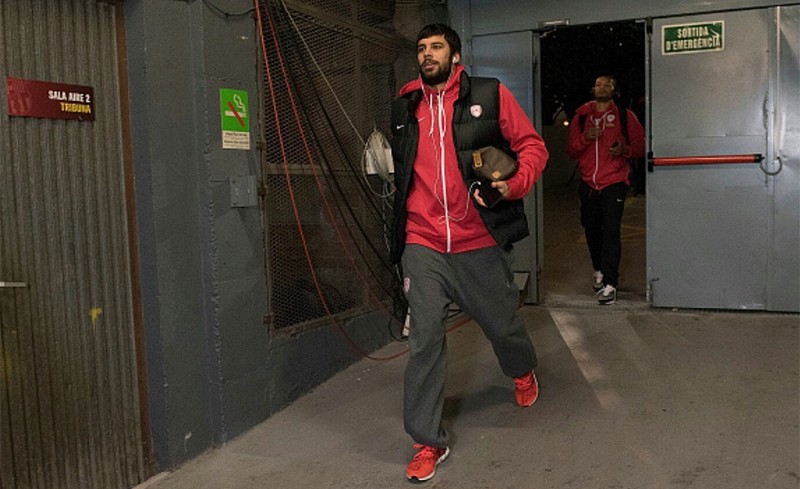 Ο Θρύλος στο 