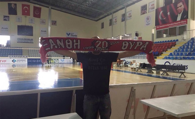 Τρέλα για τον Θρύλο!