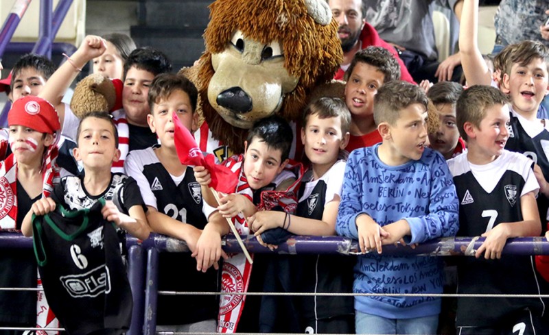 Πάνω από 10.000 παιδιά!