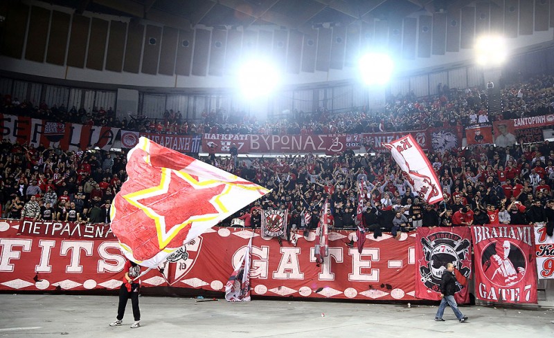 Με κόσμο στην Kombank Arena