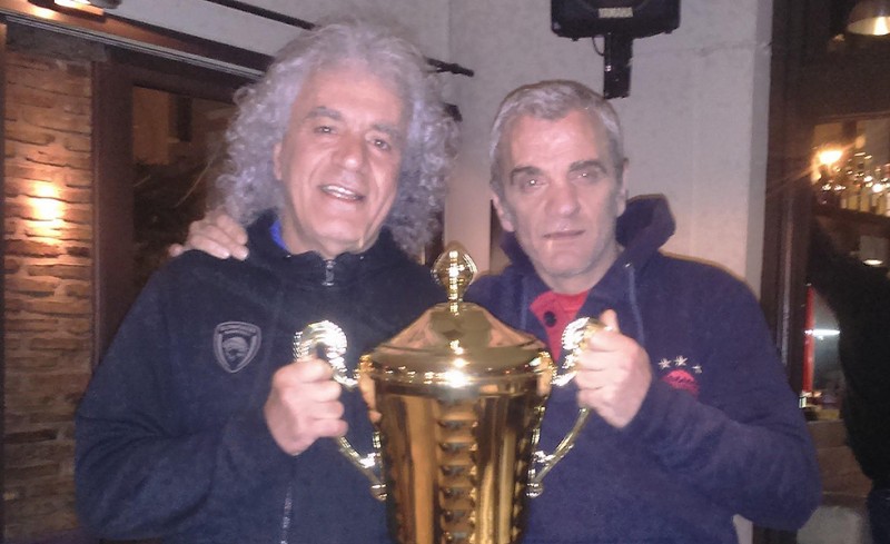 Άντε Γειά με κούπα ξανά...