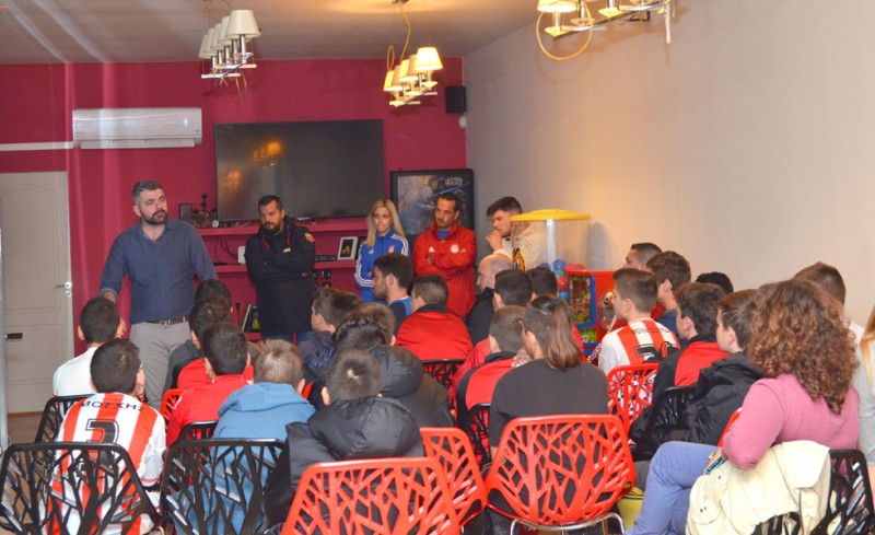 Επιτυχημένη ημερίδα από τη Σχολή Σαλαμίνας και το Χαμόγελο του Παιδιού