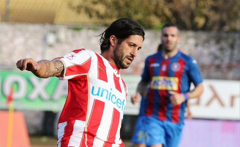 Απόλυτος με 6 νίκες και 16-1 τέρματα!