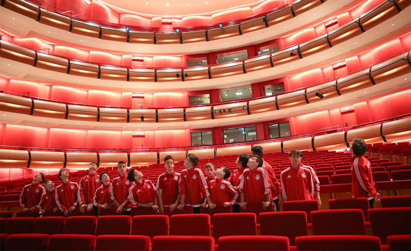 Ξενάγηση στο Κέντρο Πολιτισμού Ίδρυμα 