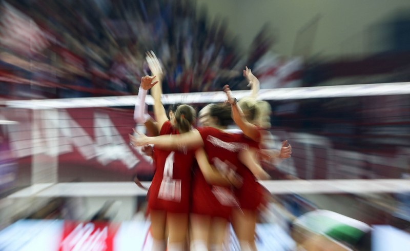 Νίκη στη Σαντορίνη και πάει τελικό