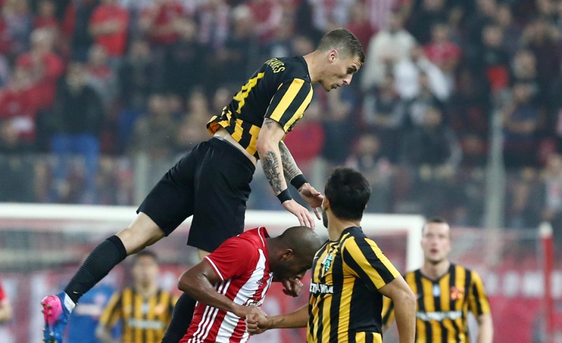 Αμετανόητος ο Βράνιες, προκαλεί και πάλι! (photo)