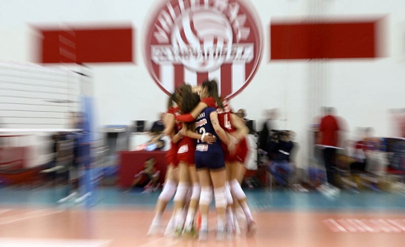 Εύκολα το 1-0 για το πέμπτο σερί νταμπλ!