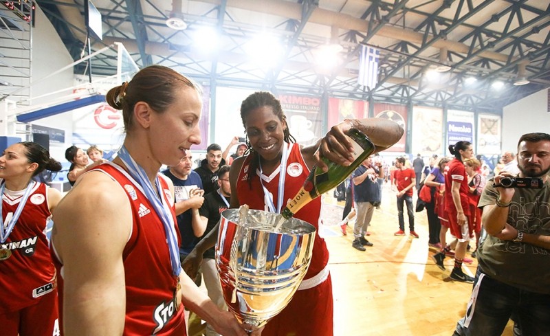 Ο Κώστας Καραπαπάς για τις κούπες!