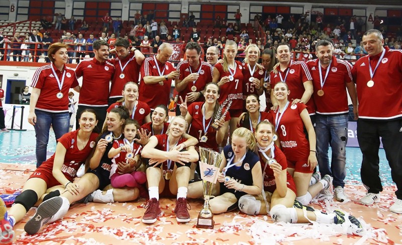 Ονειρική χρονιά με το πέμπτο σερί νταμπλ!