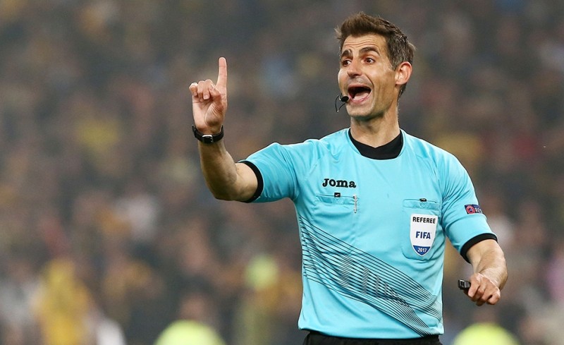 Εδώ ο... κορυφαίος, εκτός γελάει ο κόσμος!