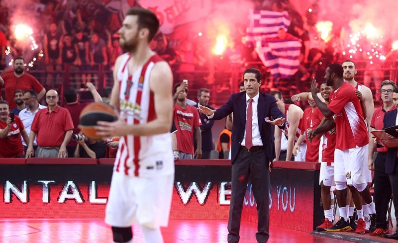 «Στη μνήμη της Ιωάννας Αγγελοπούλου»