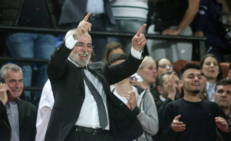 Δεν ντρέπεται καθόλου ο Σαββίδης!