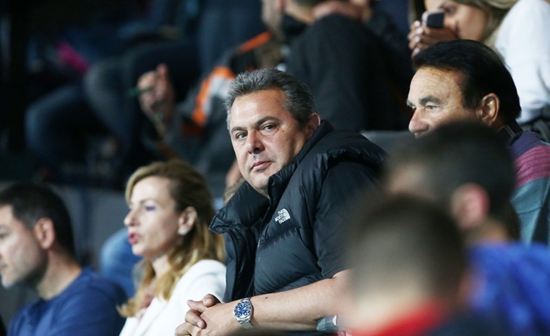 Αποδοκιμασίες σε Καμμένο