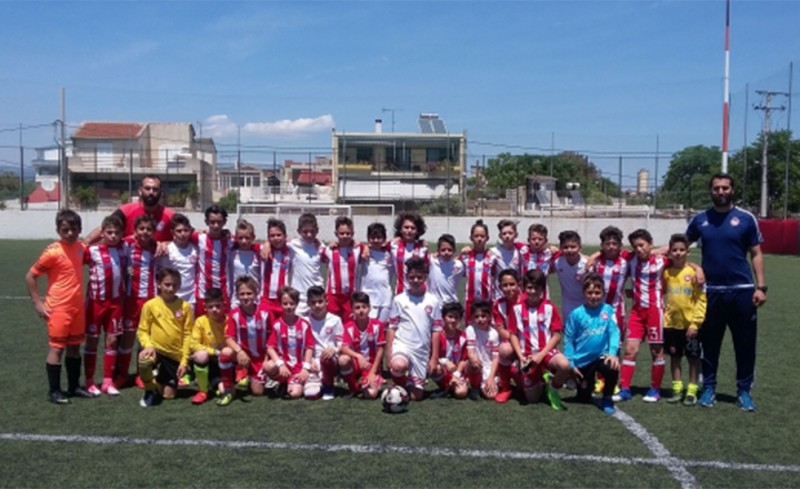 Οικογενειακό φιλικό