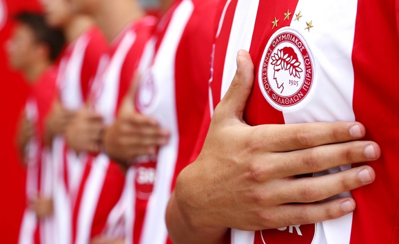 Δεν αλλάζει το πλάνο στον Θρύλο...